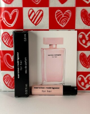 NARCISO RODRIGUEZ FOR HER EDP .8ml/ .02fl oz x 1 PERFUME VIAL SPRAY SAMPLE NICHE
