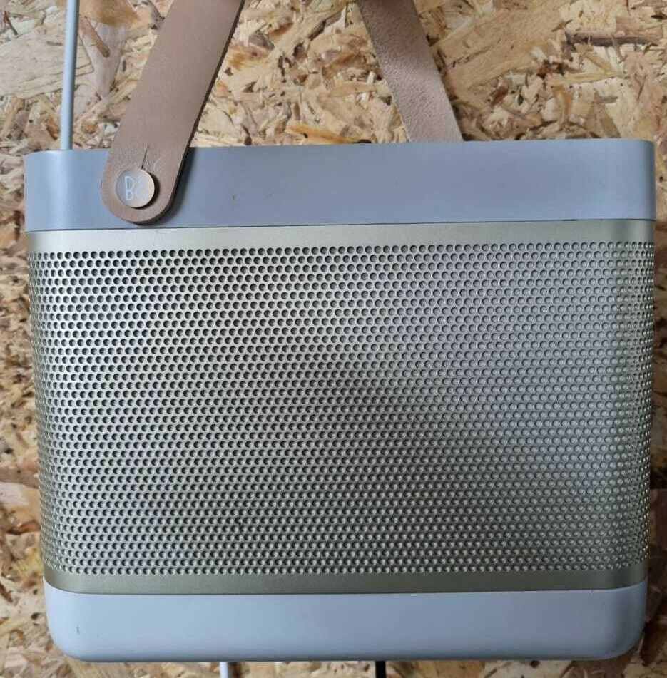 B&O（Bang & Olufsen） BEOLIT 15 B&O Beolit 15 review | What Hi-Fi?