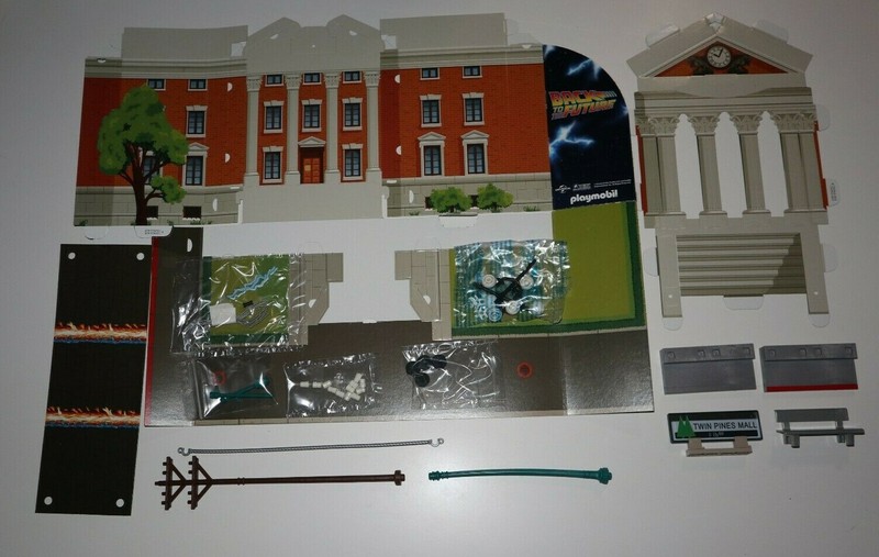 Playmobil Base DÃ©Cor En Carton Ã  Plier ScÃ¨Ne Ville BÃ¢Timent Retour Vers Le Futur