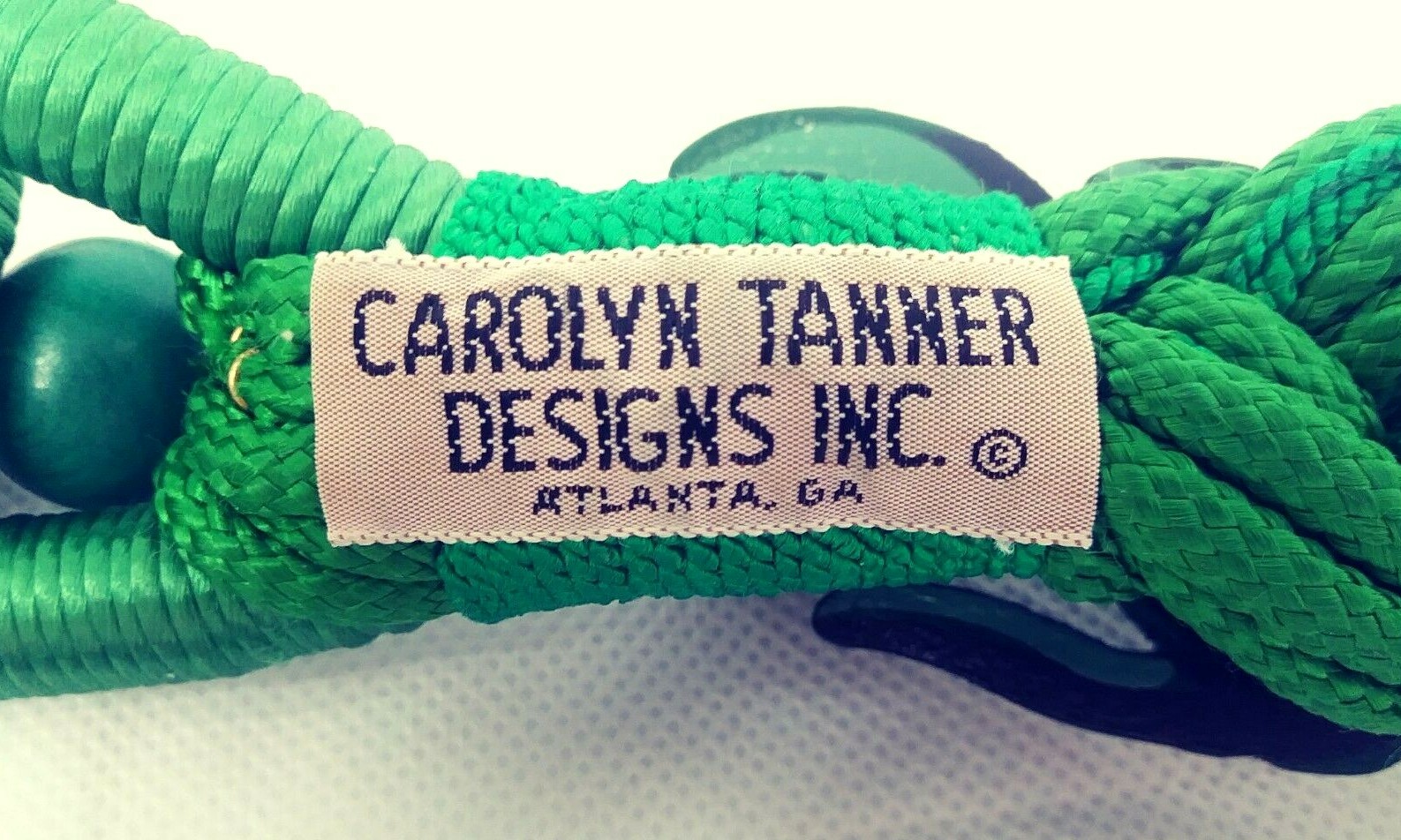 Carolyn Tanner Designer Rope Sash Tie Belt w/Wood Beads & Fish Green/Black Vtg