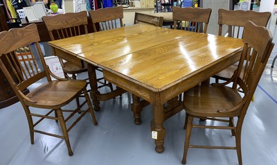 1900 1950 Leaf Table Vatican