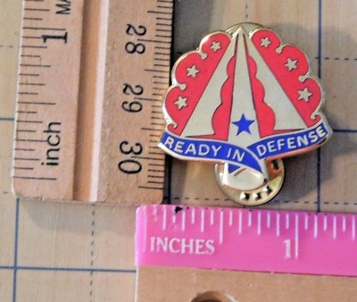 35TH Air Defense Artillery Brigade Unit Crest Insignia Pin ADA BDE DUI G23 USA