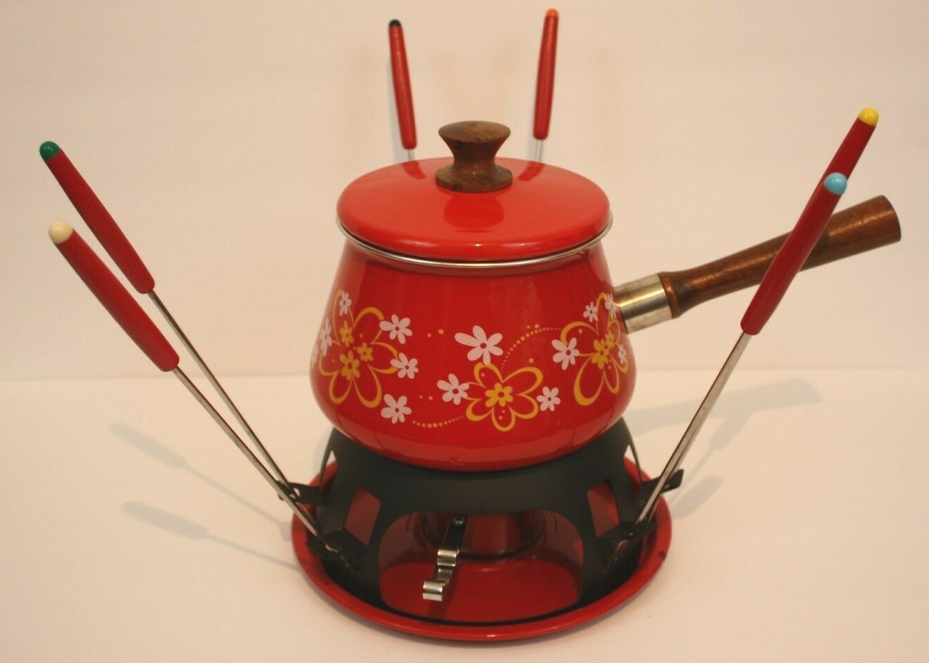 VTG 1971 Imperial Porcelain Enamel Elysee Red Flowers Fondue Set in Box Japan