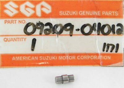 1 NOS Suzuki Shift Drum Stop PIN TM100 TM125 TM75 RM125M TS185 OEM 09209-04012