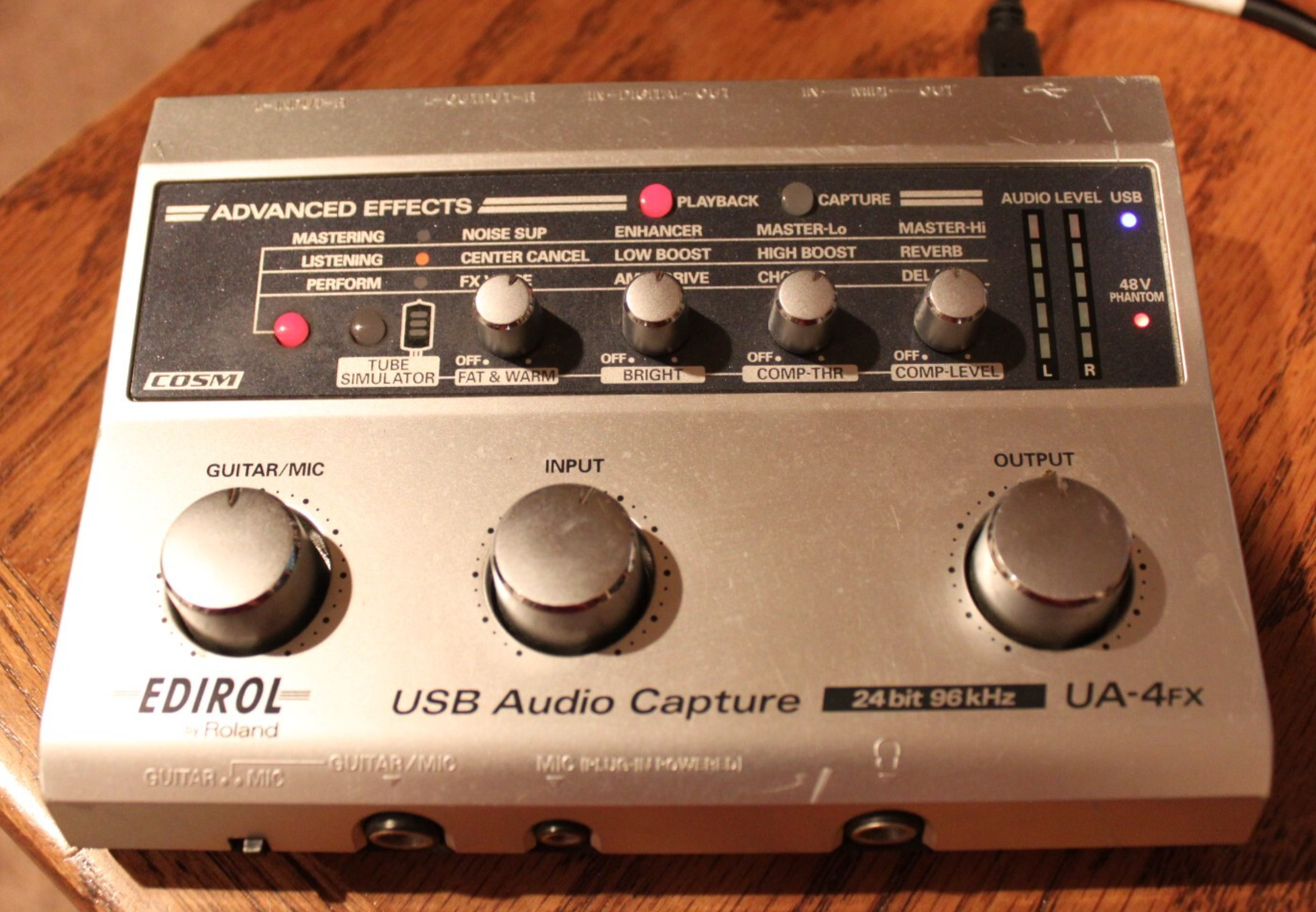 【UA-4FX】EDIROL by Roland USBオーディオキャプチャー Edirol by Roland UA-4FX USB Audio Input Interface Built-In