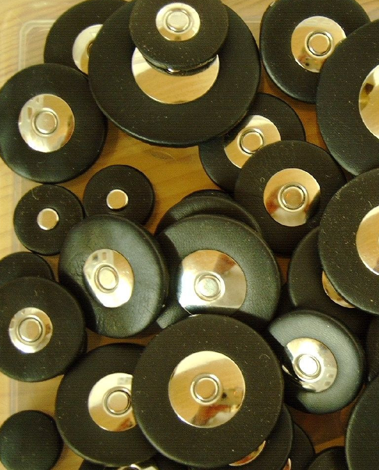 Saxophonpolster Satz für Alt - Saxofon, weiches Lammleder schwarz