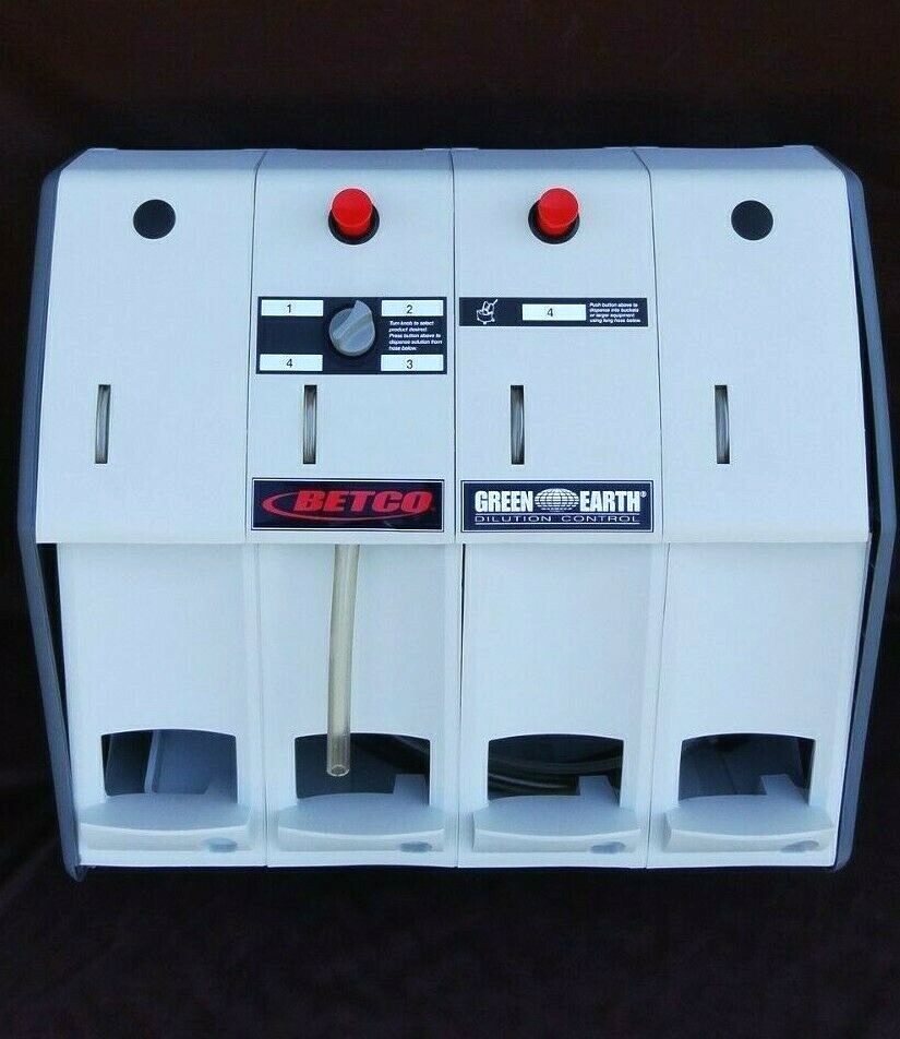 Betco Green Earth II Enclosed Proportioner Dilution Control Chemical Dispenser 