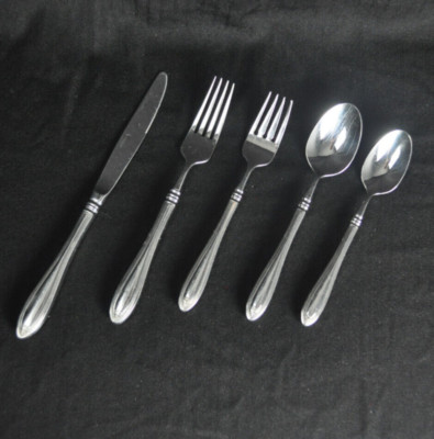 Oneida Sheraton Fine Flatware 18/10 Stainless Steel 5 Piece Place Setting For 1