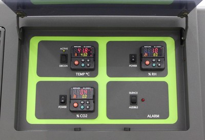 Caron Reach-In CO2 Incubator 6024-1 In-Vitro Mammalian Tissue Cell Culture