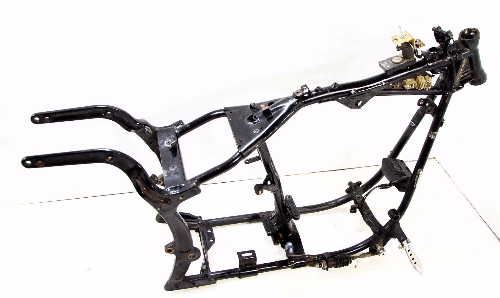 Monturas y repuestos para motocicletas y scooters Harley-Davidson