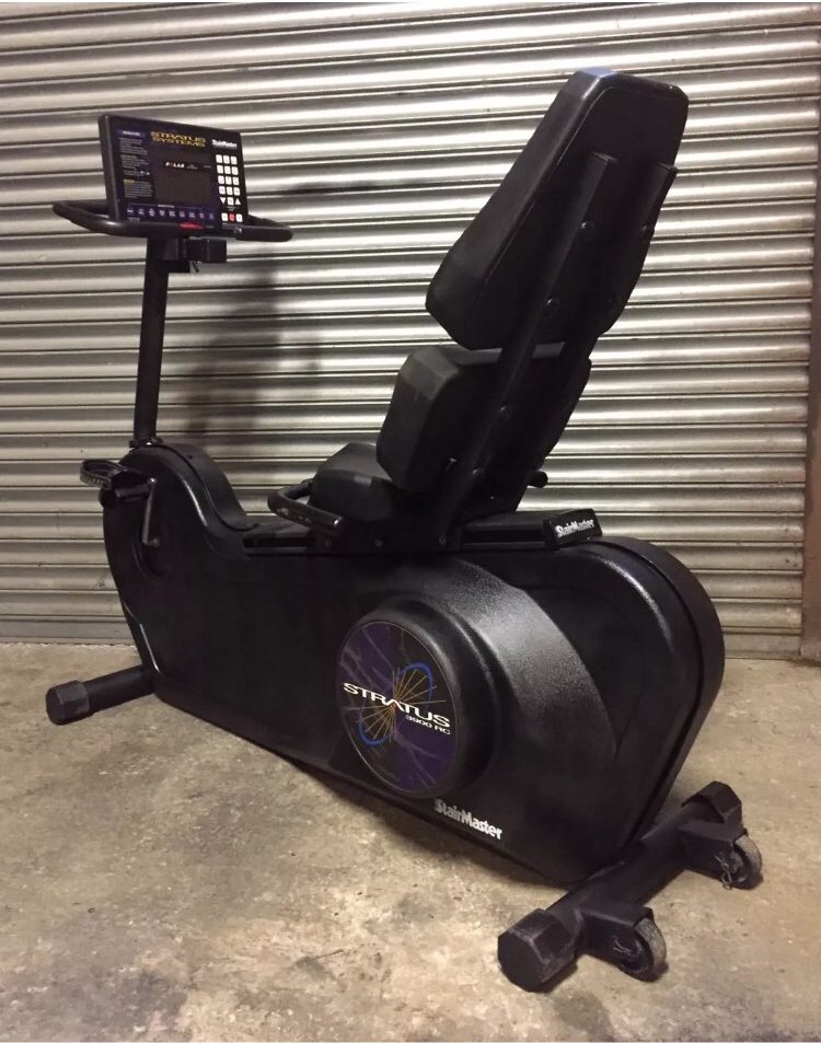 stairmaster stratus 3300 ce exercise bike