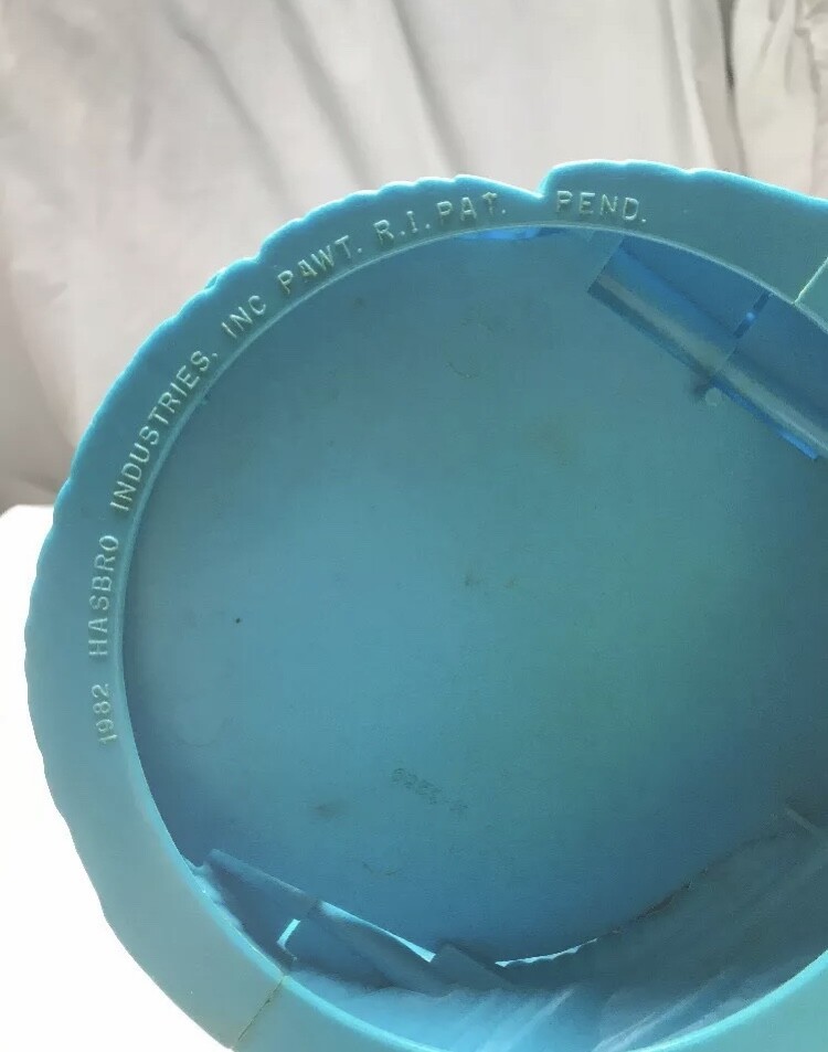 1982 Sesame Street Cookie Monster Block Shape Muncher Sorter by Hasbro Preschool