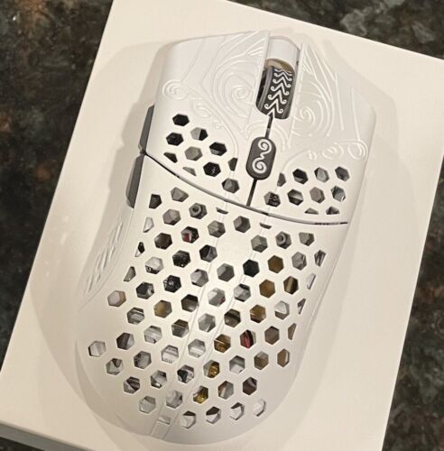 Finalmouse Starlight 12 PEGASUS Small Limited edition IN Finalmouse Starlight 12 PEGASUS Small Limited edition IN