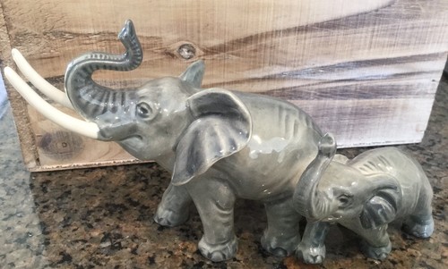 Goebel West Germany Tusk Elephant And Baby - (Read description Important Note)