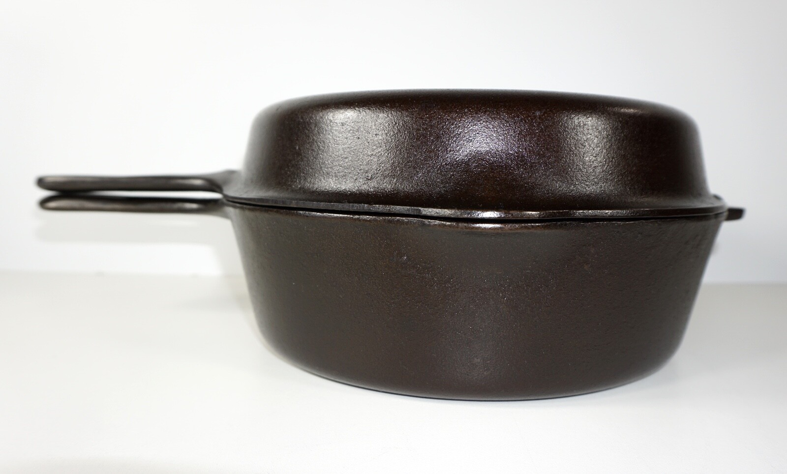 Griswold No 8 1102B Deep & No 80 1103A Vintage Cast Iron Double Hinged Skillets