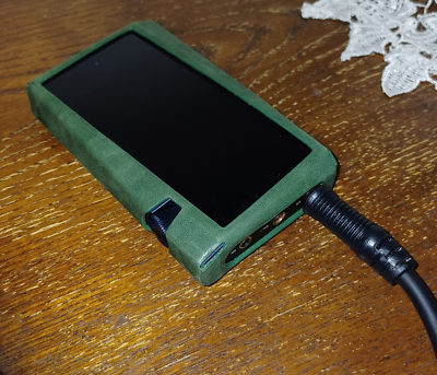 FiiO JadeAudio PL50 Low Noise Regulated Linear Power Supply FiiO JadeAudio PL50 Low Noise Regulated Linear Power Supply