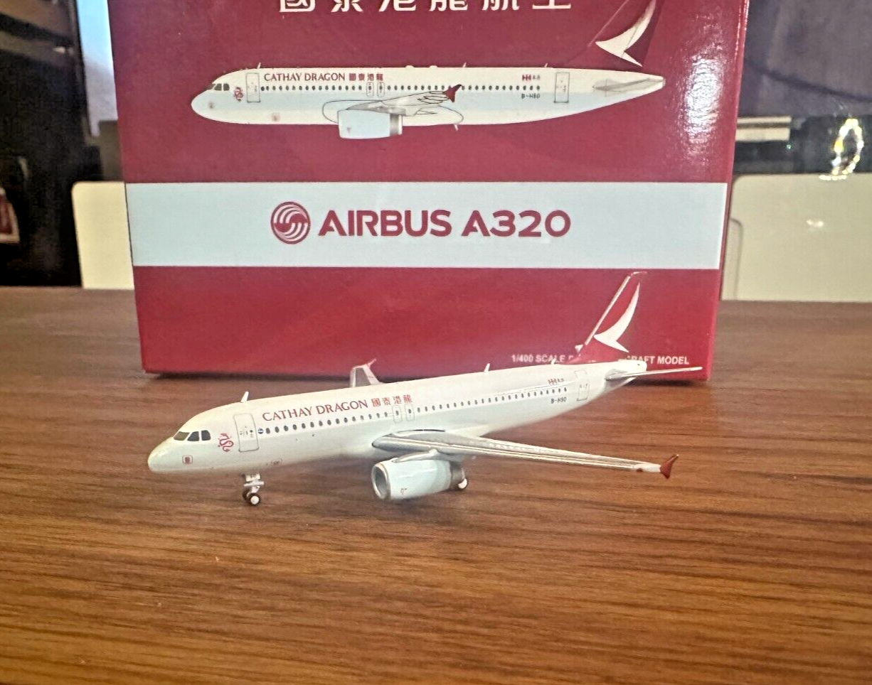 航空機・ヘリコプター SCHABAKCathay PacificBoeing747-400 1:500 カモノハシZ🚁✈️🛩🚂🚅🚞 on X: 