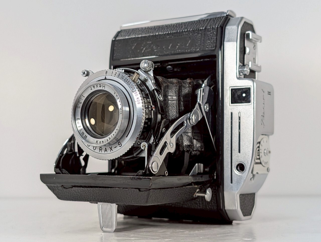 希少動作品 / KONICA Pearl 2 Hexar 75mm f3.5 Konica Pearl II – The queen of gems - Photo Thinking