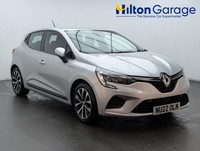 2022 Renault Clio 1.6 E-TECH Iconic Hatchback 5dr Petrol Hybrid Auto Euro 6 (s/s