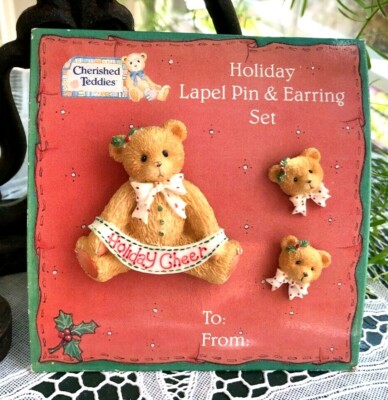 CHERISHED TEDDIES - HOLIDAY LAPEL PIN AND EARRING SET