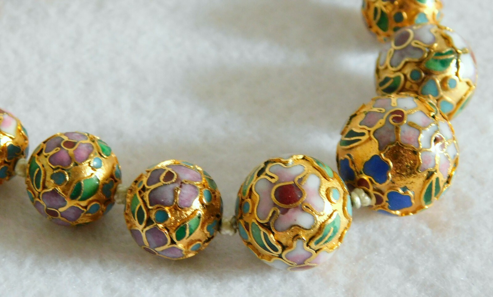 Gorgeous Pink Enamel Cloisonne Gold Flower Bead Necklace w/Box Clasp