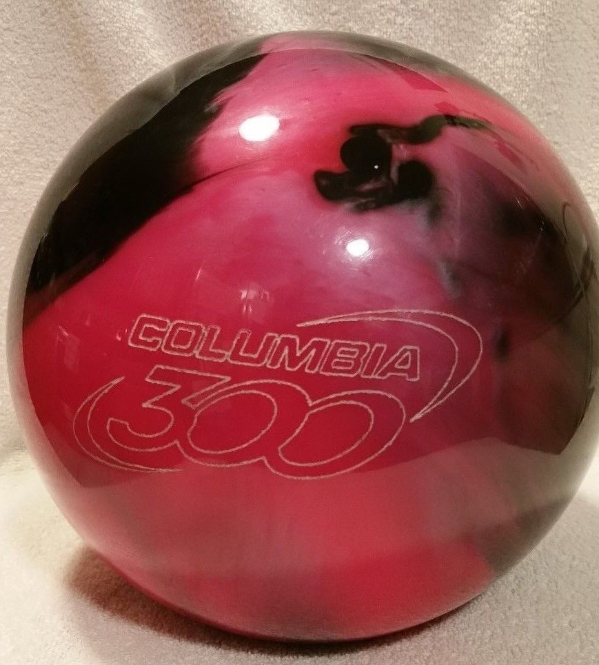 Columbia 300 White Dot Bowling Ball Pink/Black