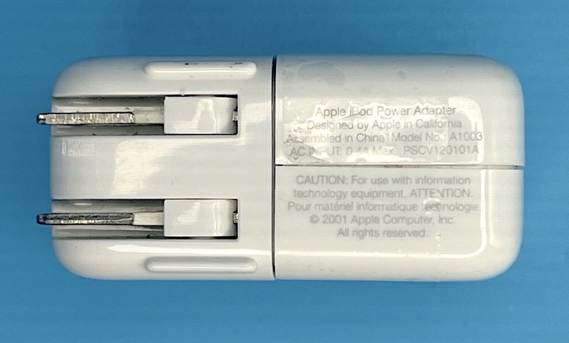 Apple iPod FireWire Charger AC Adapter 1st Gen iPod &ndash;&nbsp;A1003 OEM In Plastic Wrap