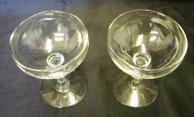 Champagne Flute Bride Groom Marriage White Letter Wedding Bell Toasting Glass