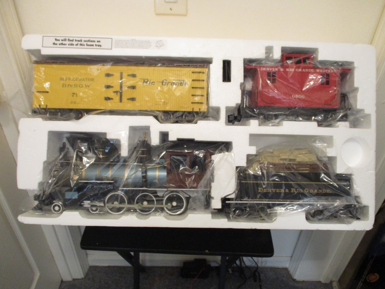 Bachmann 90034 Denver & Rio Grande Rocky Mountain Express Train Set