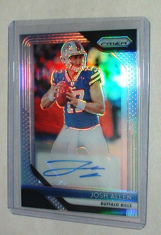 2019 Leaf Valiant Football - Josh Allen Cards