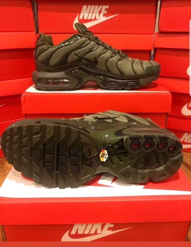 nike tn olive green