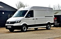 VOLKSWAGEN CRAFTER 140HP AIRCON MWB TRENDLINE EURO 6 CR35 White Manual Diesel 2