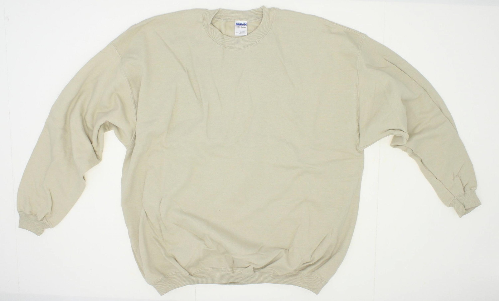 gildan crewneck sand
