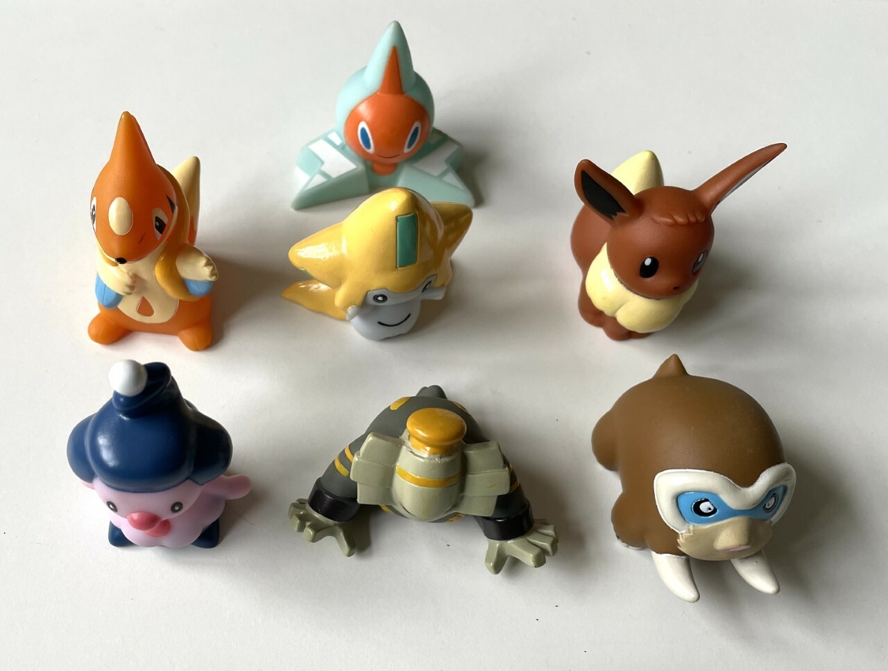 コミック・アニメ POKEMON FINGER PUPPETS set of 46 Bandai Pokemon Kids Memories of Pokemon Vinyl Figure Finger