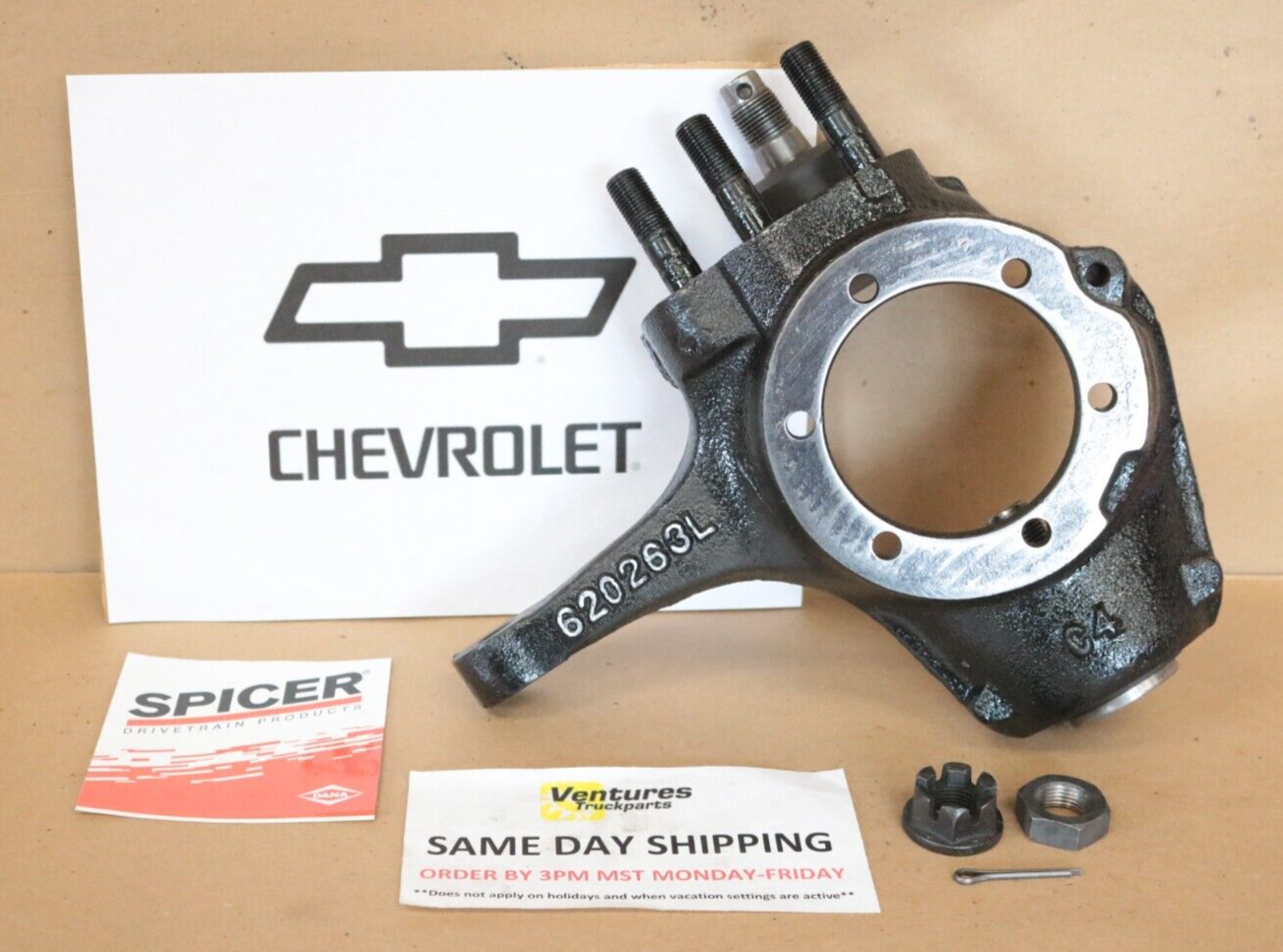 Chevy Dana 44 Knuckle Left Hand Side With Spicer Ball Joints 1/2 3/4 Ton 10 Bolt Chevy Dana 44 Knuckle Left Hand Side With Spicer Ball Joints 1/2 3/4 Ton 10 Bolt
