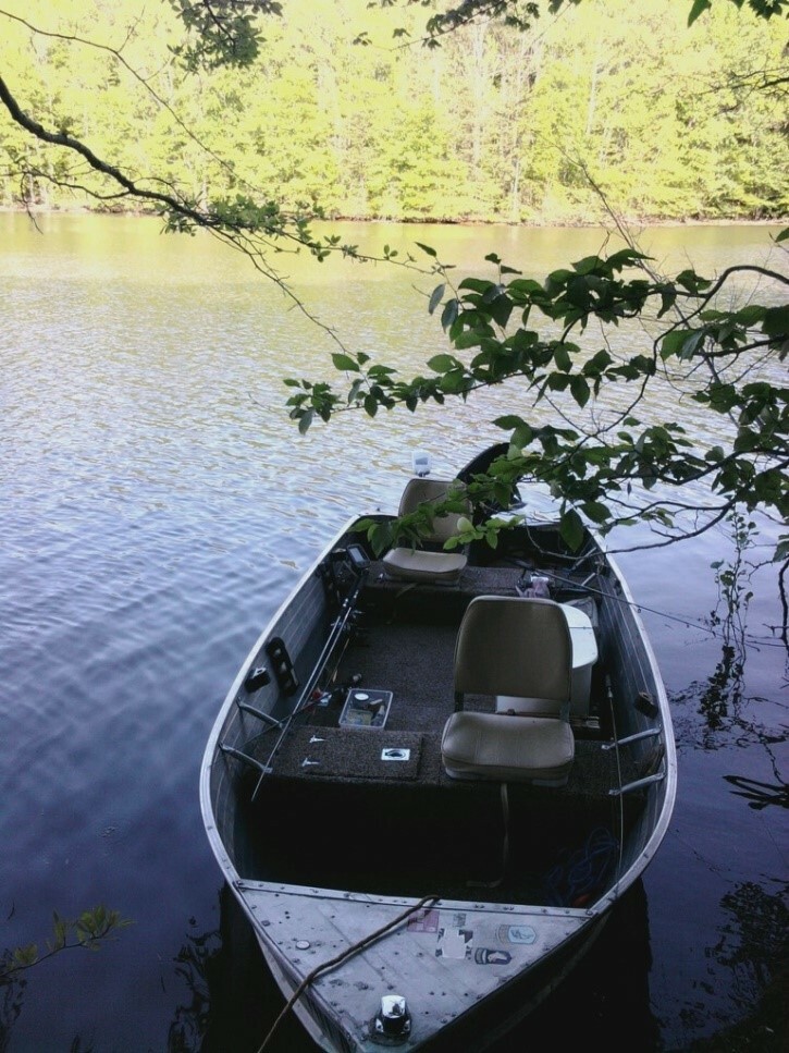 Fully Loaded! 14’ v-hull Jon boat with 25HP Mercury Sea Pro 2 Stroke 2014