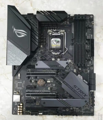 ASUS ROG STRIX Z390-E GAMING Motherboard ATX Intel Z390 LGA1151 DDR4