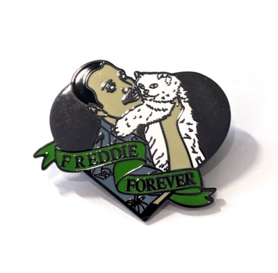 Queen Freddie Forever with a cat Lapel Enamel BADGE Heavy Metal Rock Brooch Pin