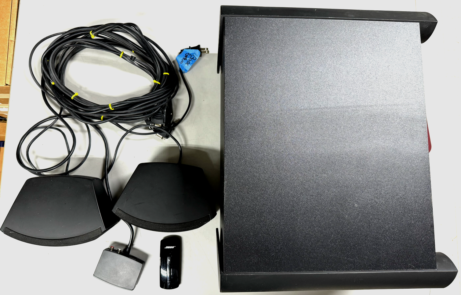 BOSE ボーズ CINEMATE SERIES II CineMate® Series II home theater speaker system | Bose Support
