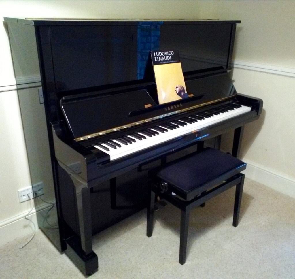 Yamaha U3 Upright Piano for Sale excellent condition in Somerset