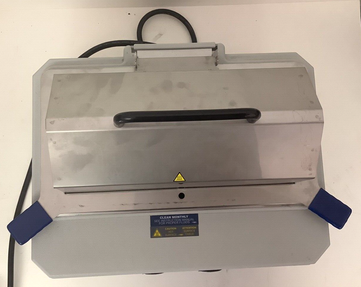 Fisher Scientific Isotemp Model 2219 Water Bath, 5L, 120 V 60HZ 2.50A 1PH