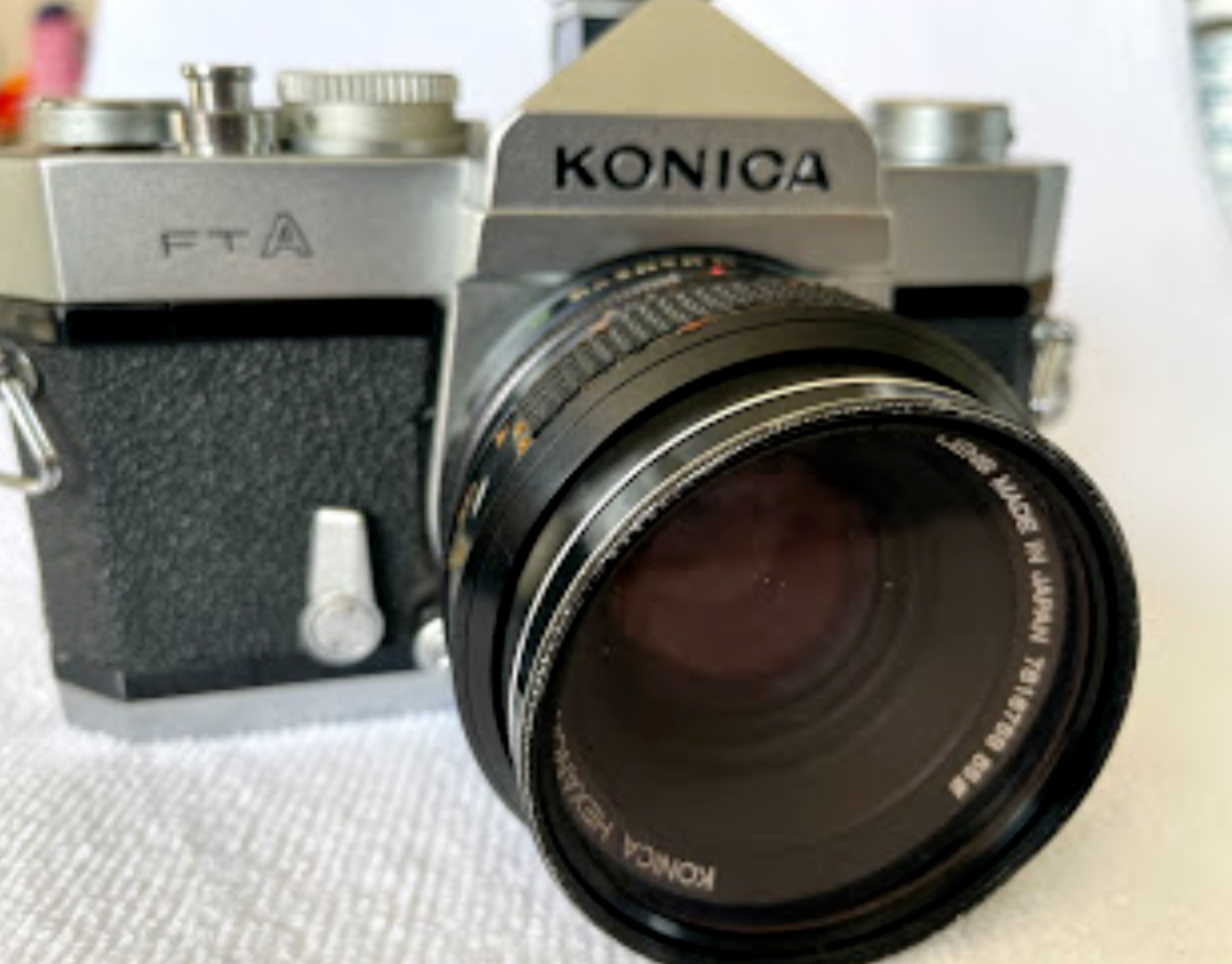 ⭐︎ konica ftA Vintage Konica FTA 35mm SLR Film Camera With Hexanon F/2.8