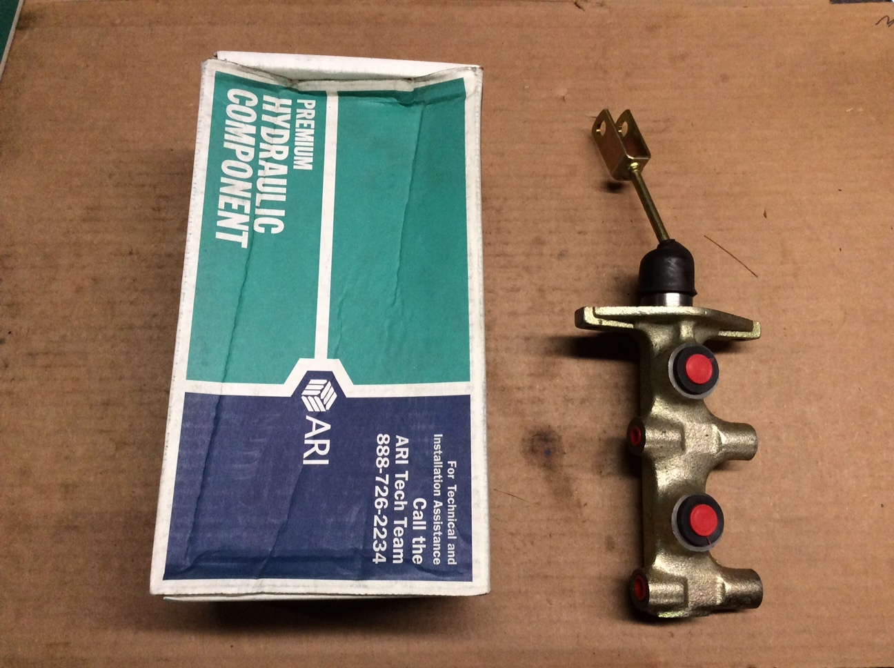 マメジン Rear Brake Wheel Cylinder 8973014780 For Isuzu Dmax 2.5 3.0