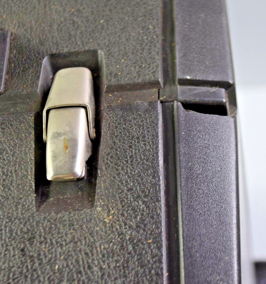 Bell & Howell 2585 16mm Vintage Filmosound Projector with manual