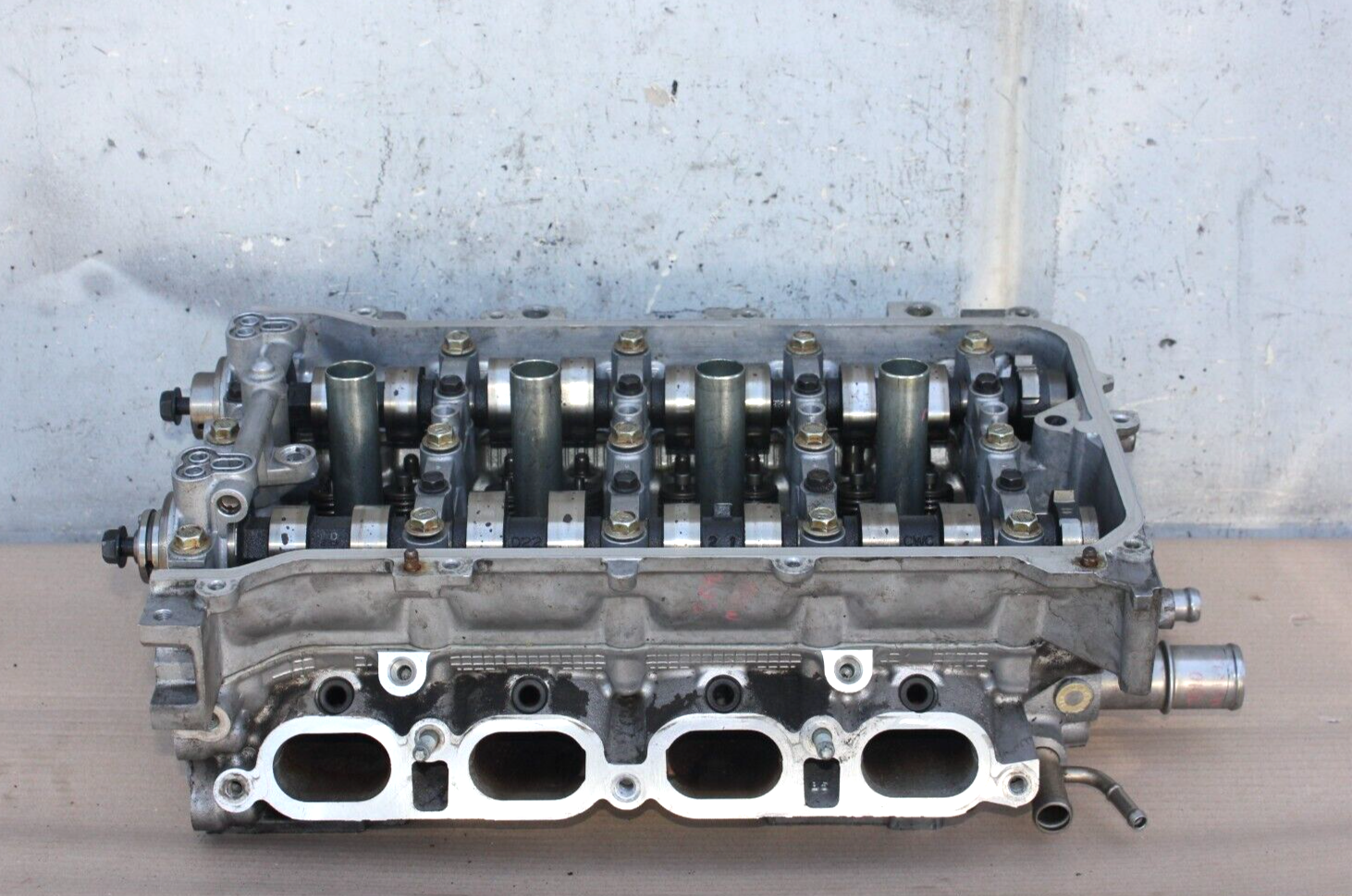 OEM Cylinder Head From 2010 Toyota Matrix 1.8 1110109310