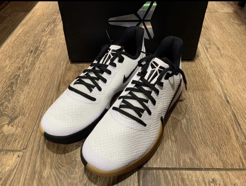 Nike Kobe Bryant Mamba Focus White Black Gum AJ5899-100