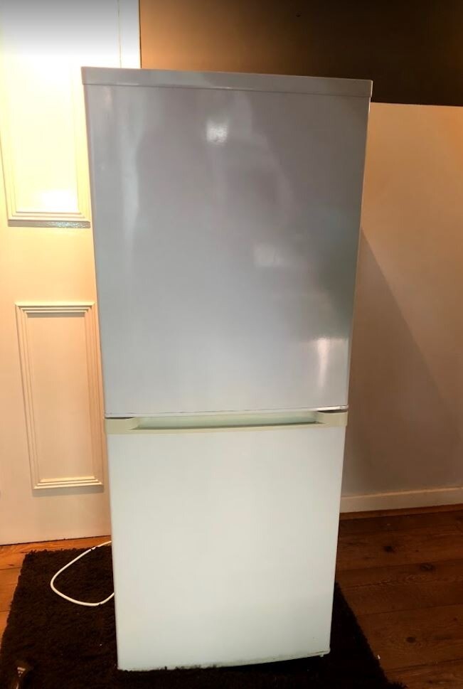 Currys Essentials C55CW12 Fridge Freezer in Leicester