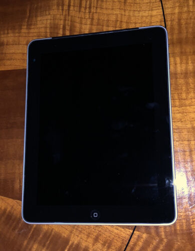 Apple iPad 1st Generation 64GB Model A1337, 9.7in Silver | eBay Apple iPad 1st Generation 64GB Model A1337, 9.7in Silver | eBay