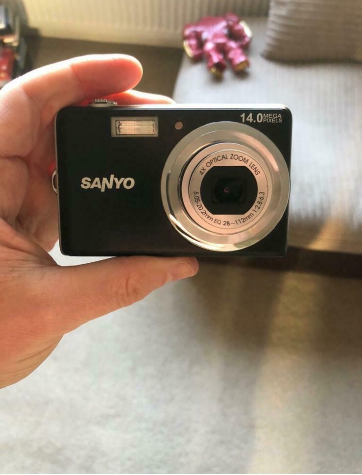 14 Megapixel Digital Camera. in Irvine, North Ayrshire Gumtree