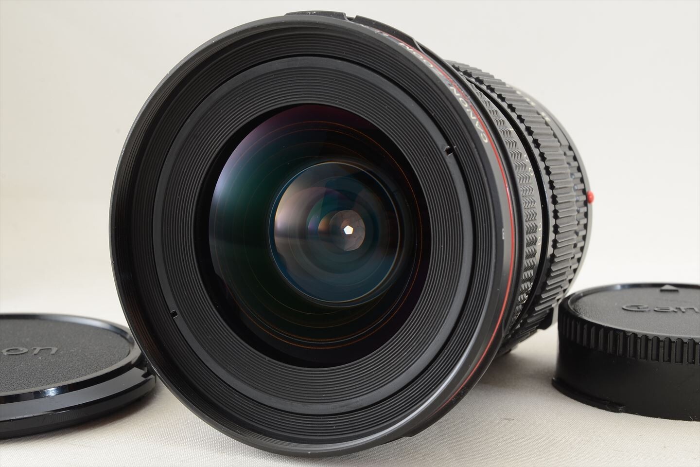 希少品 CANON ZOOM LENS FD 20-35mm 1：3.5 L Mint] Canon New FD NFD 20-35mm f3.5 L Wide angle Zoom Lens